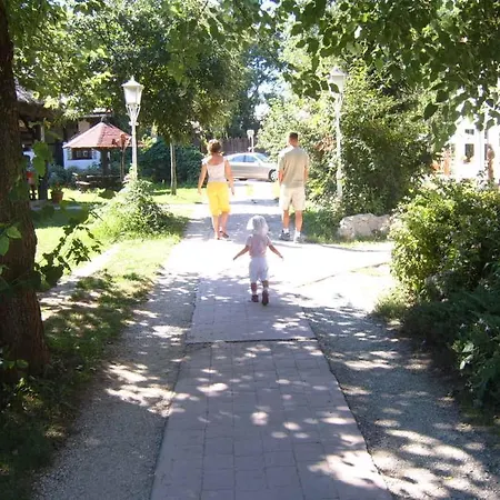 Feriehus Tilumina Vendeghazak -timea Vendeghaz *