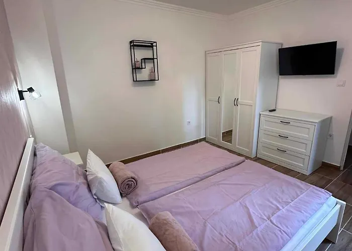 Tilumina Vendeghazak -timea Vendeghaz * Balatonboglár