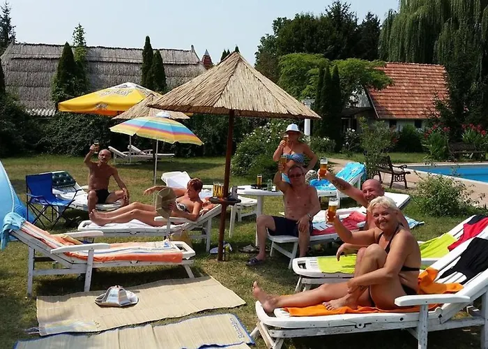 Tilumina Vendeghazak -timea Vendeghaz * Balatonboglár